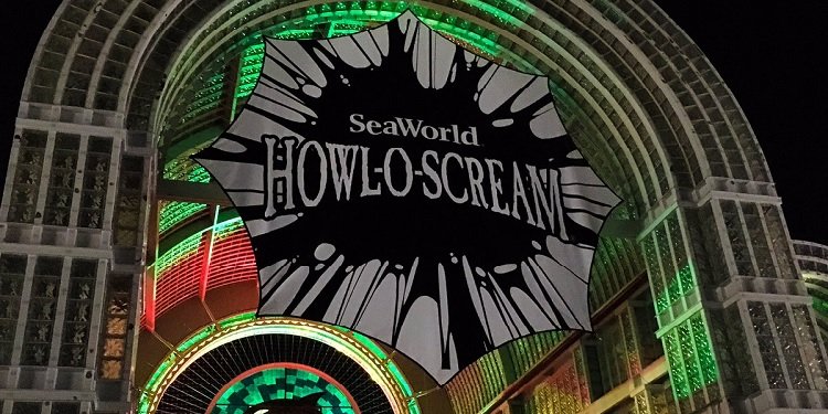Howl-o-Scream at SeaWorld San Antonio!