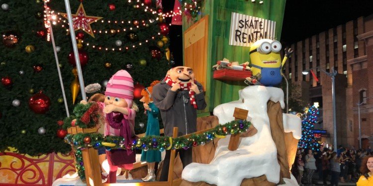 TPR Previews the Holidays at Universal!