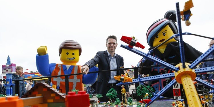 LEGO MOVIE World Coming to Europe!