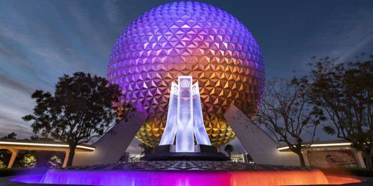Disney Unveils Epcot's New Entrance Fountain!