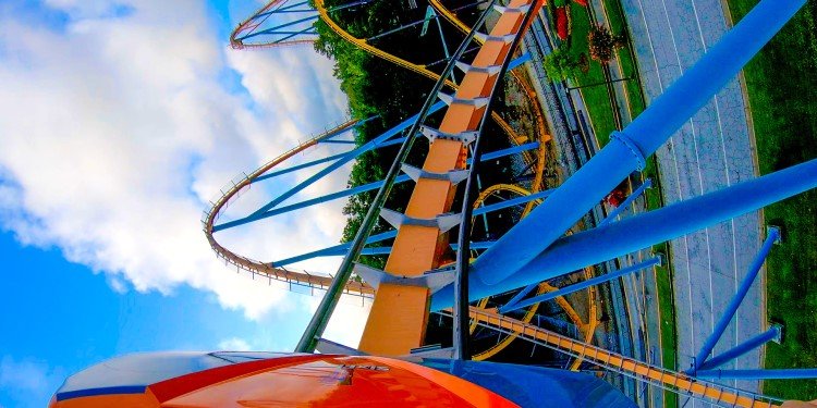 Who Would Rather Be Riding Six Flags' Goliath?