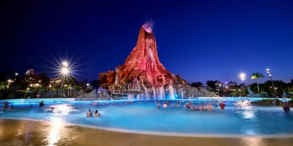 Volcano Bay Nights Return to Universal Orlando!